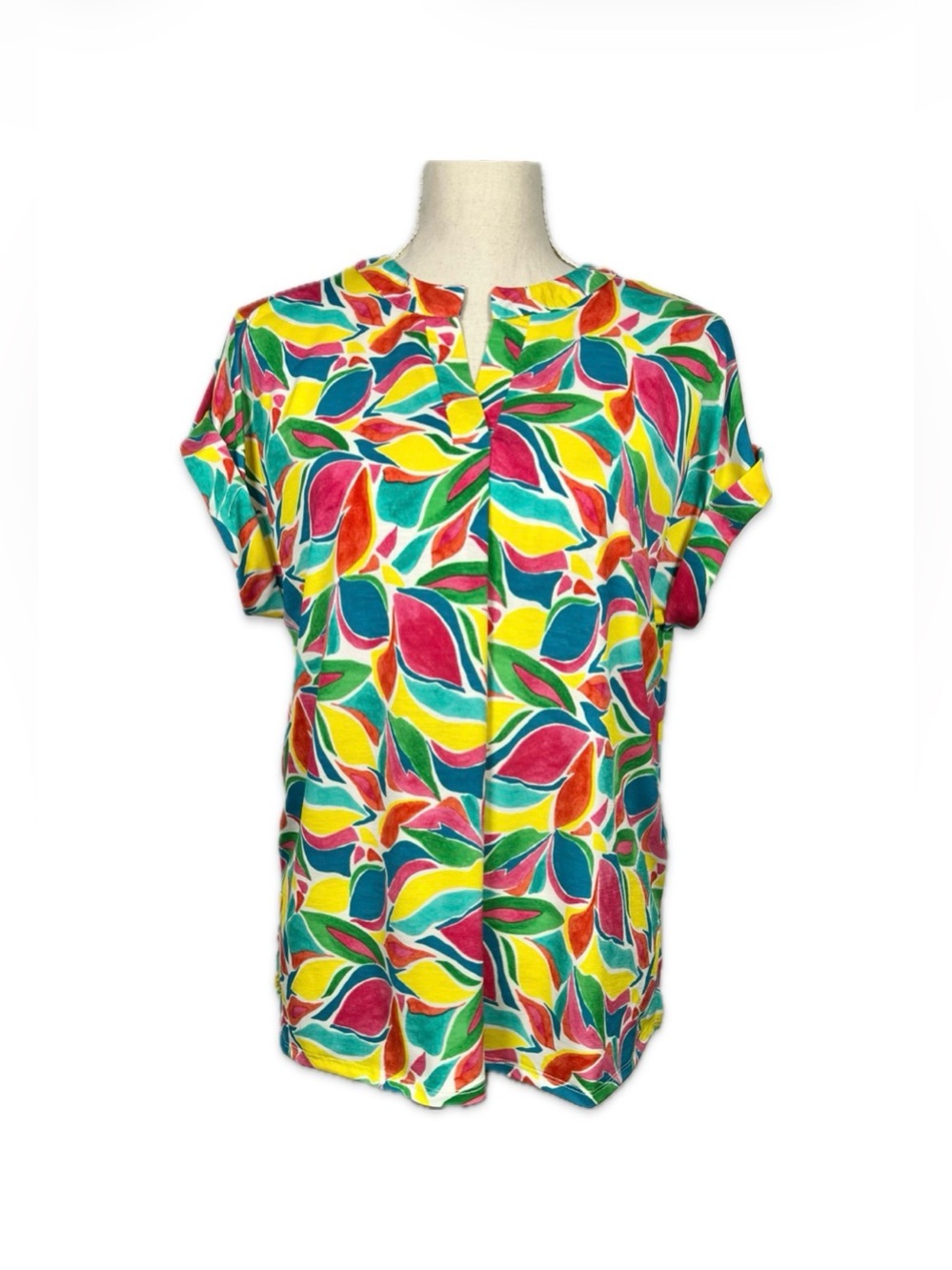 Dear Scarlett NWT Leaf Print Blouse Multicolor V Neck Short Sleeve Tropical Top